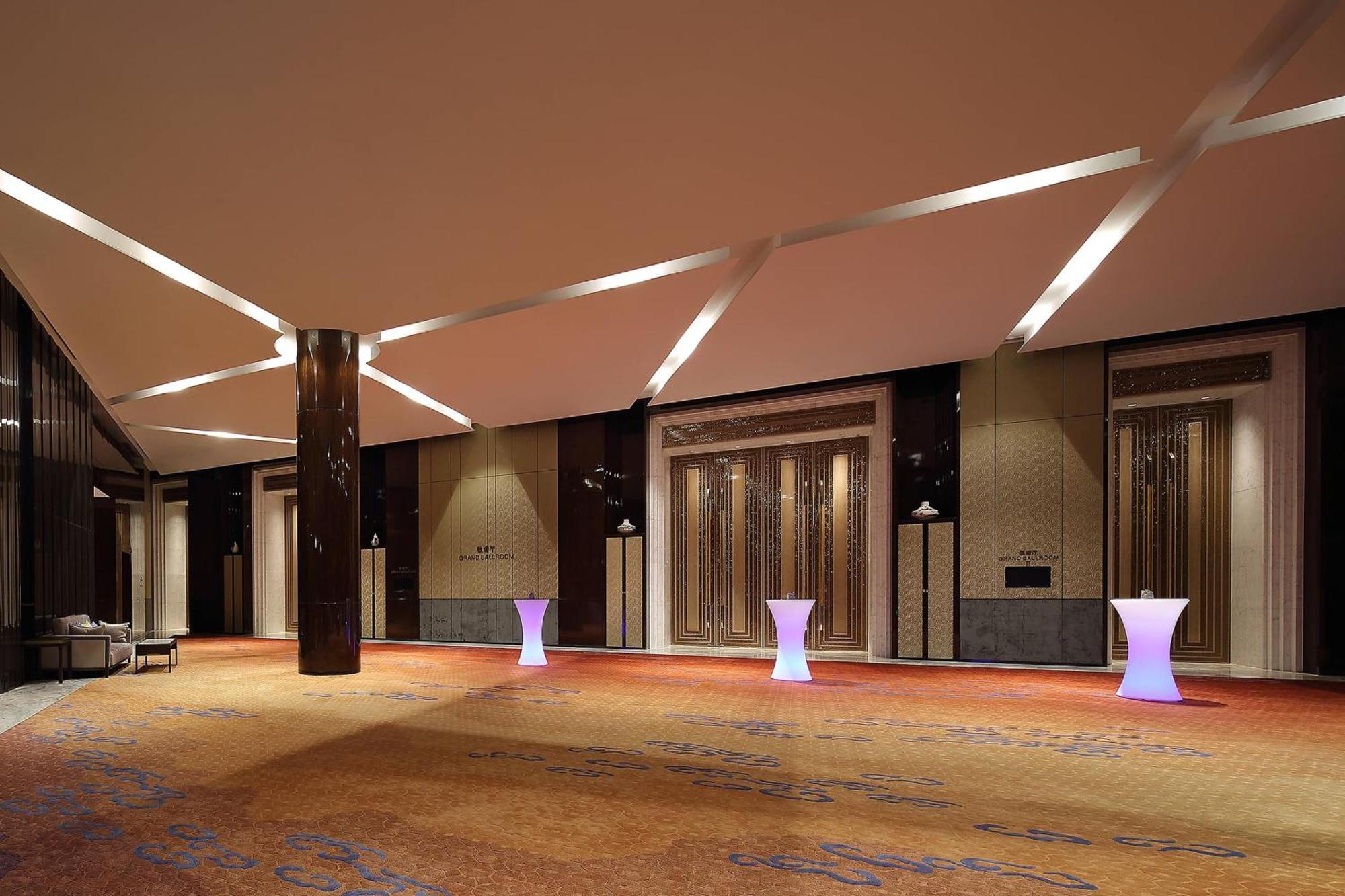 Sheraton Grand Hangzhou Binjiang Hotel Экстерьер фото